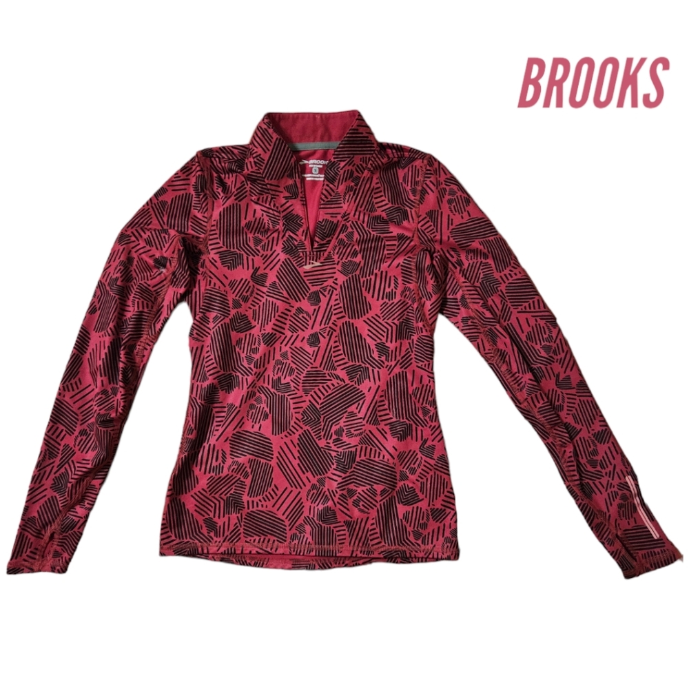Brooks For Women Equilibrium Tech Pullover w thumbholes
